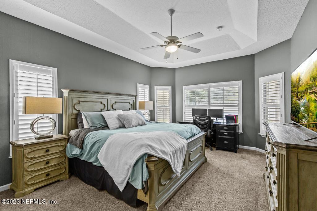 909 INDIAN RIVER Road