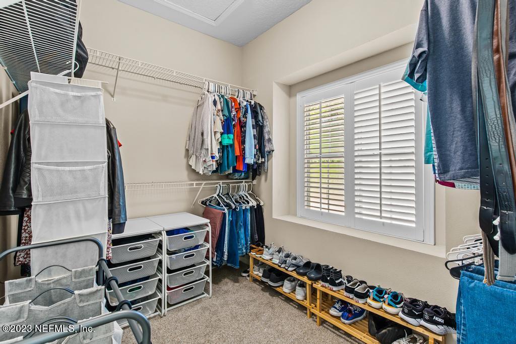 909 INDIAN RIVER Road