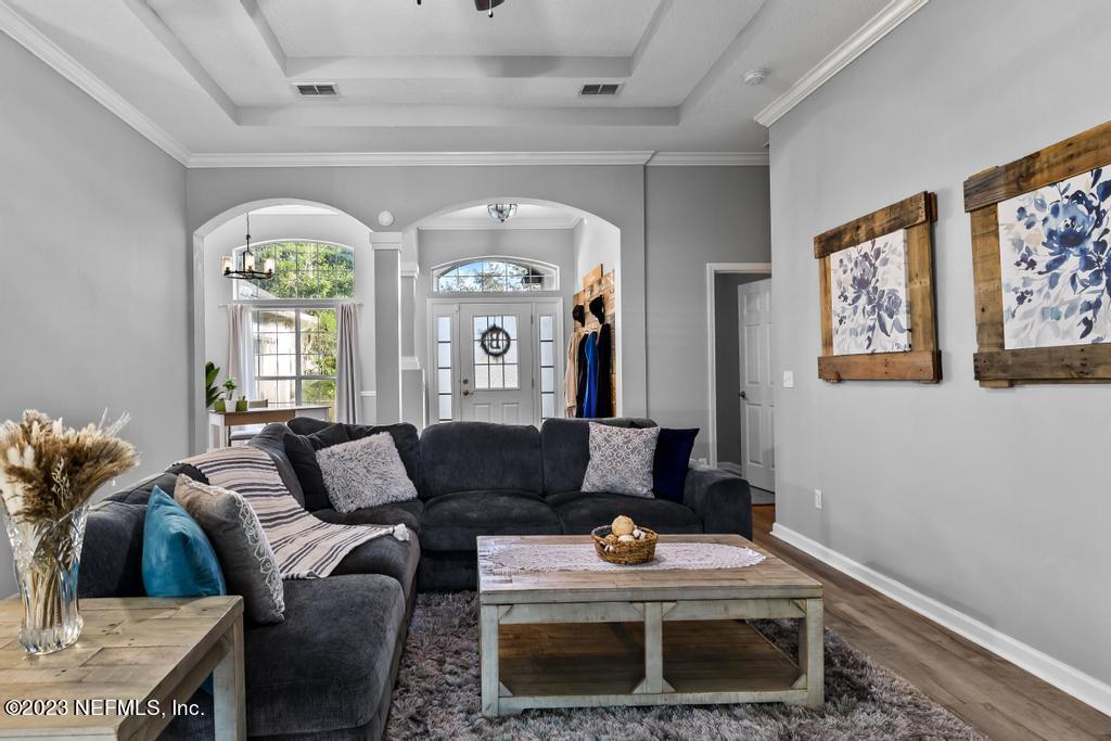 909 INDIAN RIVER Road