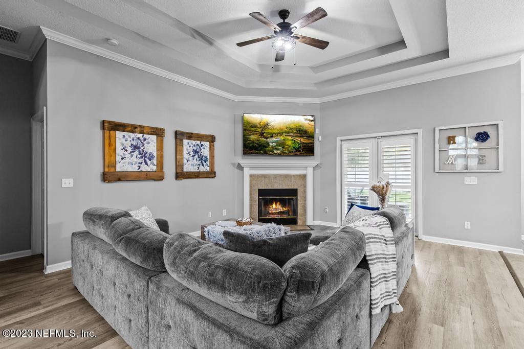 909 INDIAN RIVER Road