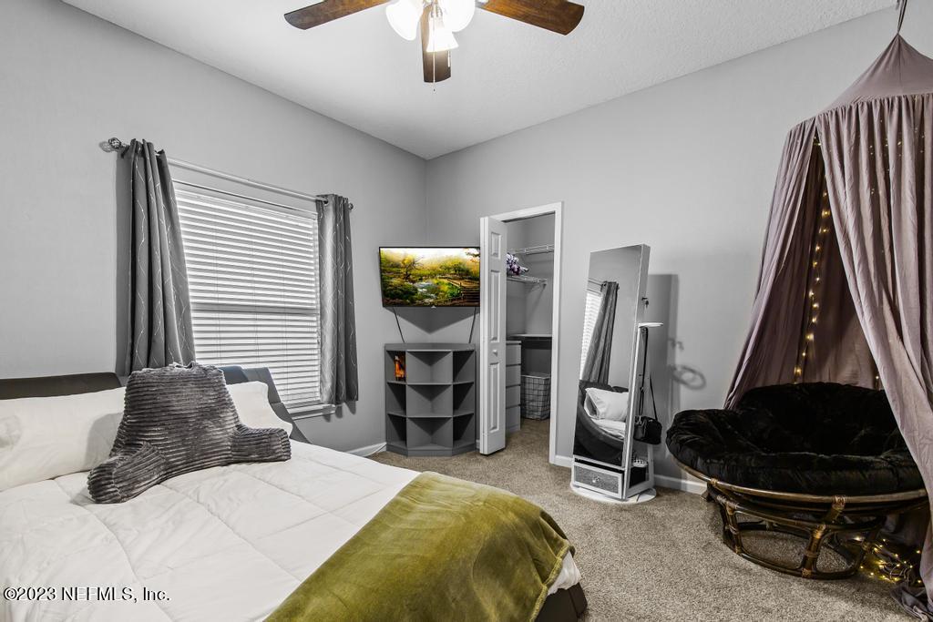 909 INDIAN RIVER Road