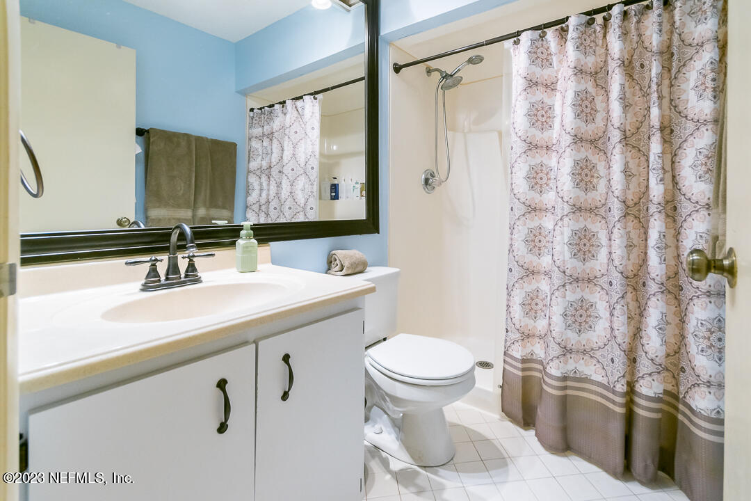 10411 BIG TREE Circle W