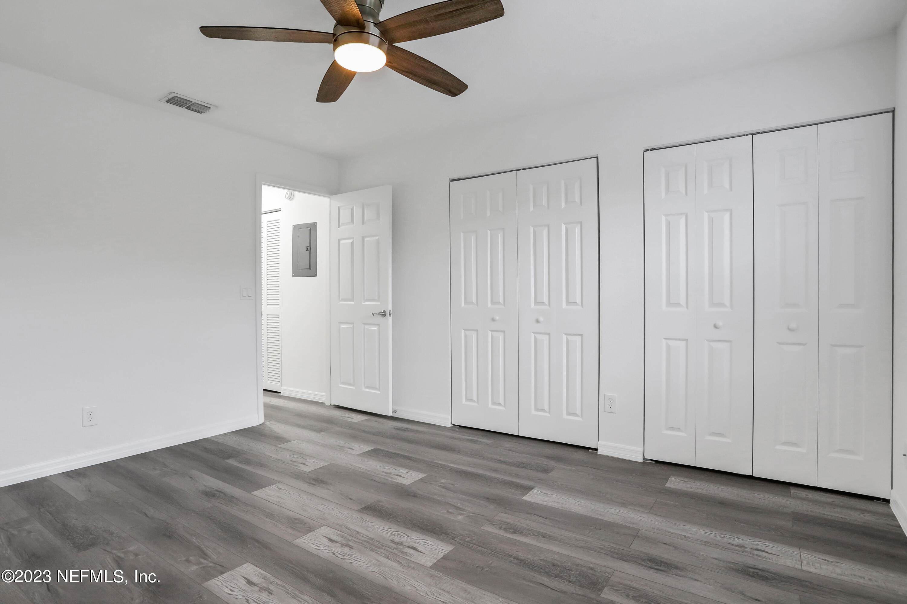 7 ARBOR CLUB Drive, 317