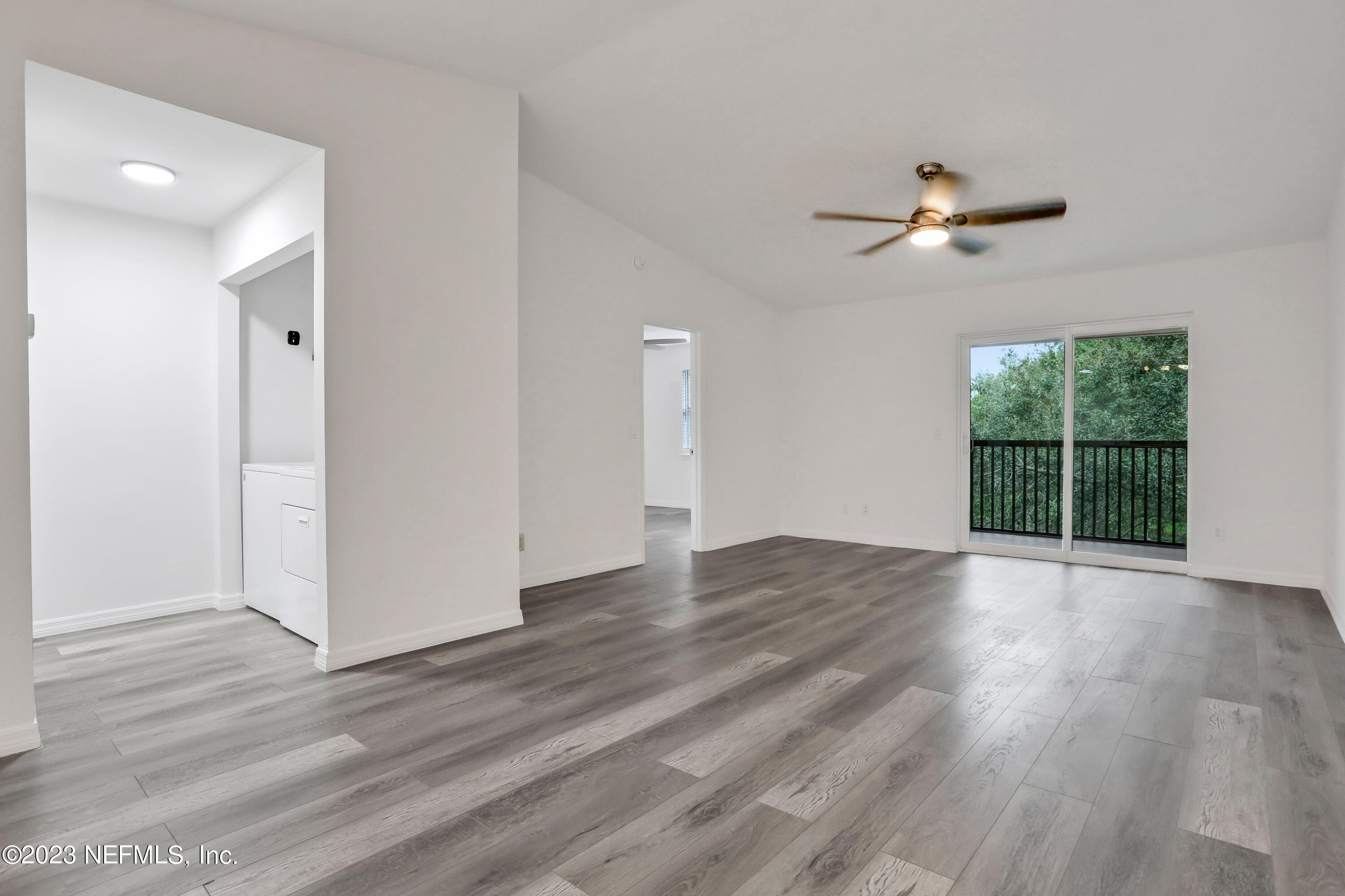 7 ARBOR CLUB Drive, 317