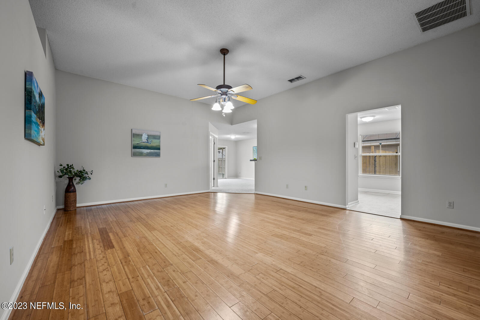 2134 WILLESDON Drive W