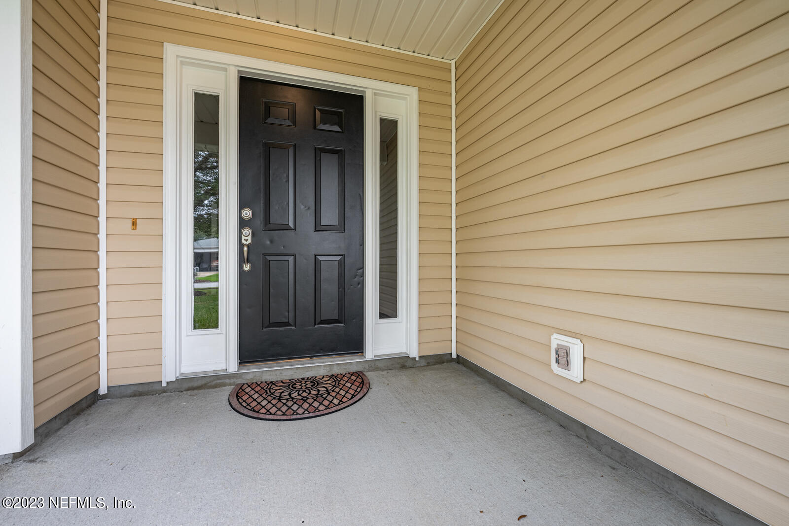 2134 WILLESDON Drive W