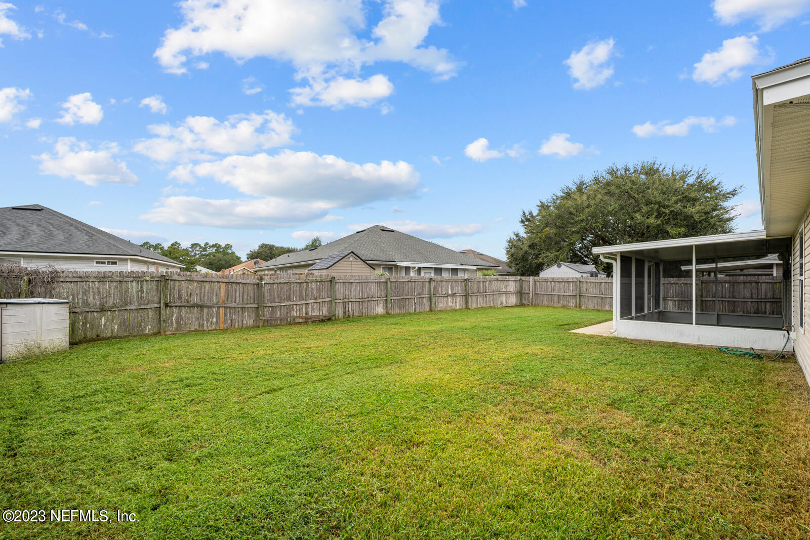 2134 WILLESDON Drive W