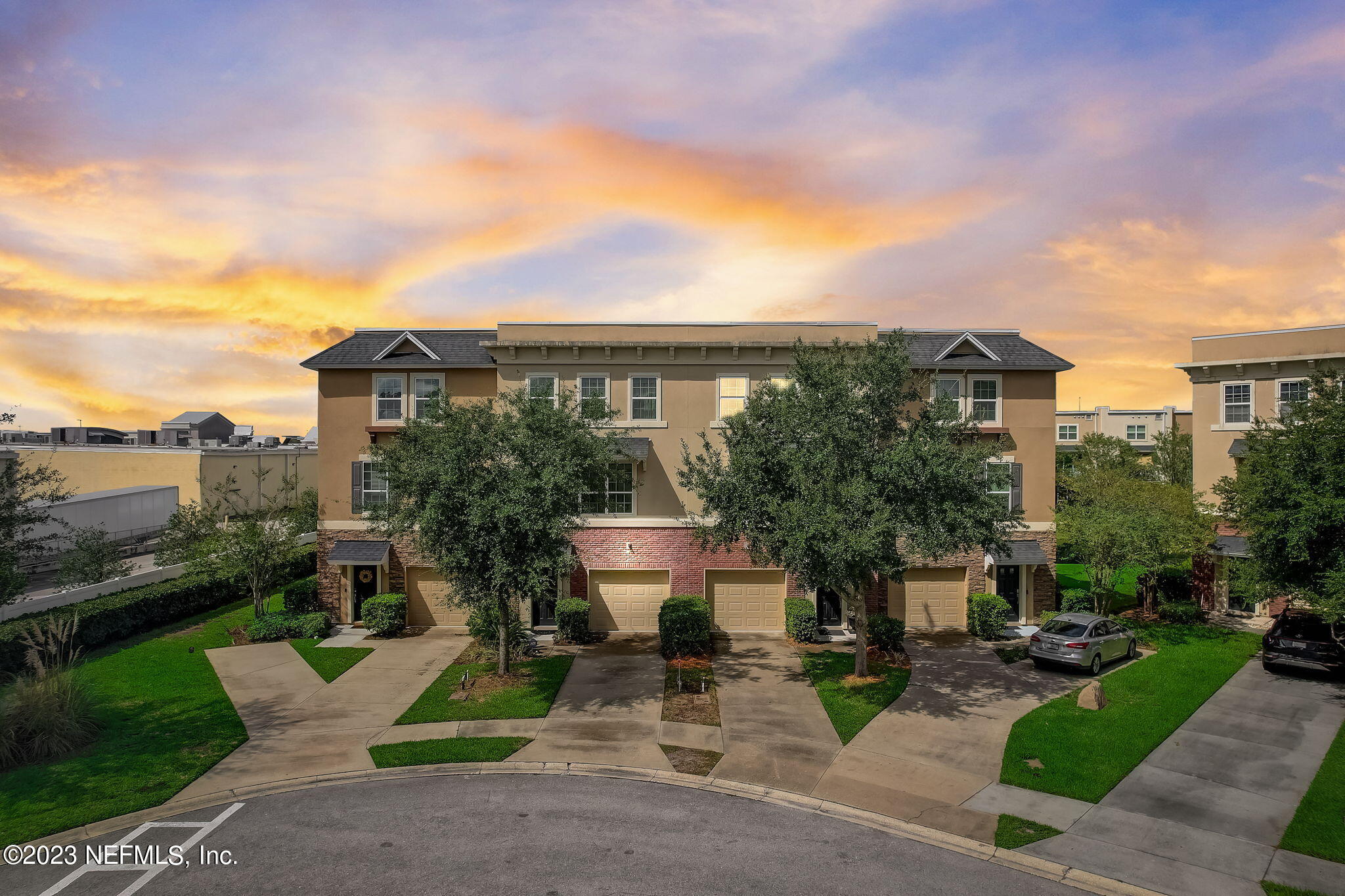 4496 ELLIPSE Drive