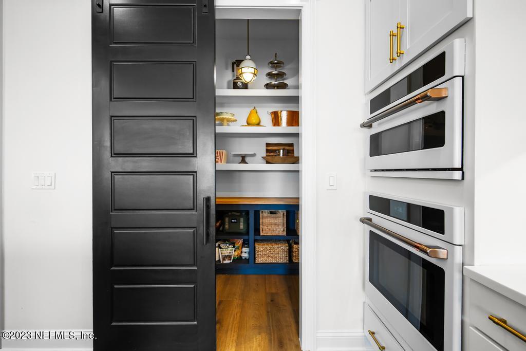 570 COOPERS COVE Road