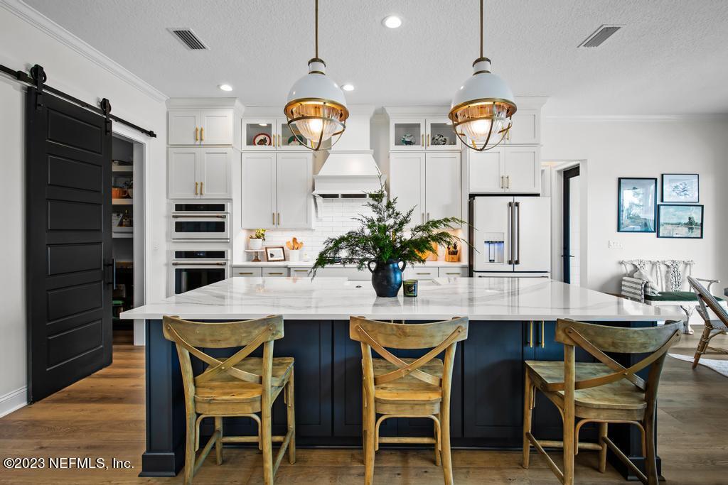 570 COOPERS COVE Road