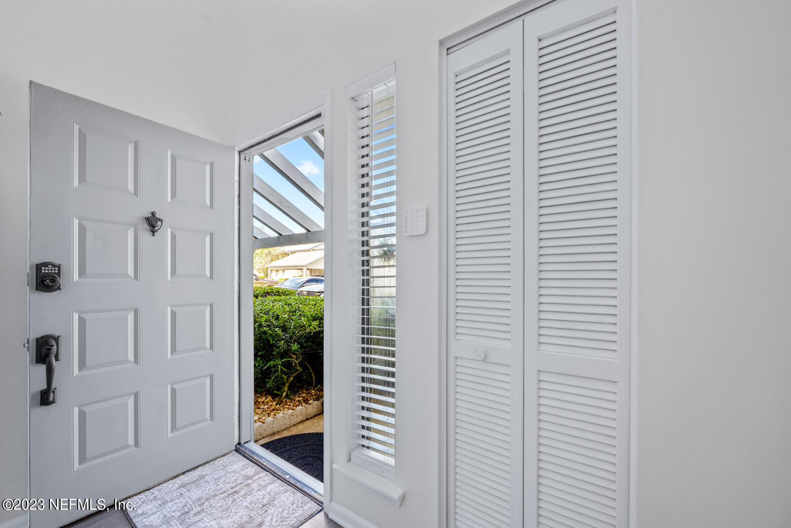 9360 CRAVEN Road, 705