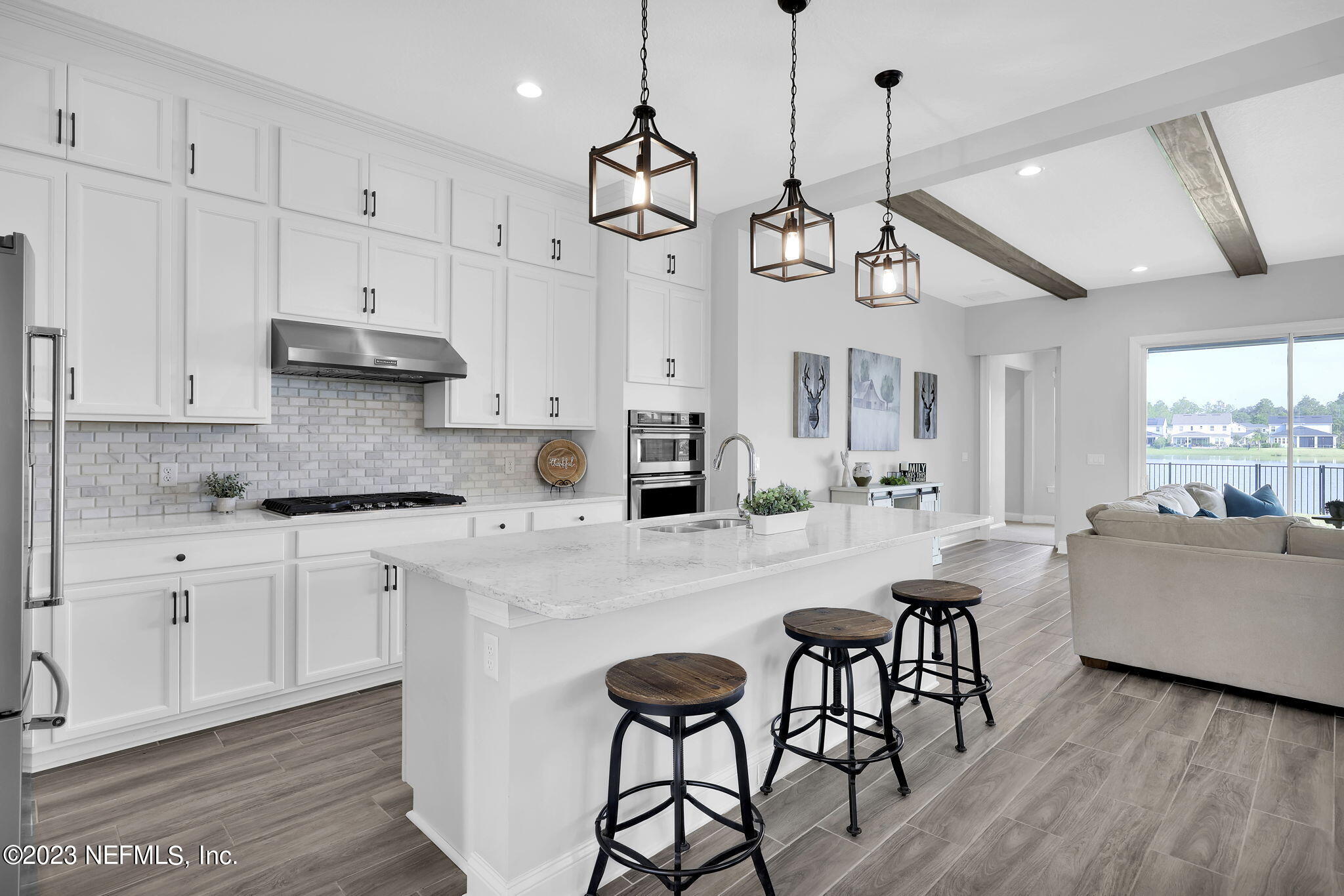 473 PARKBLUFF Circle
