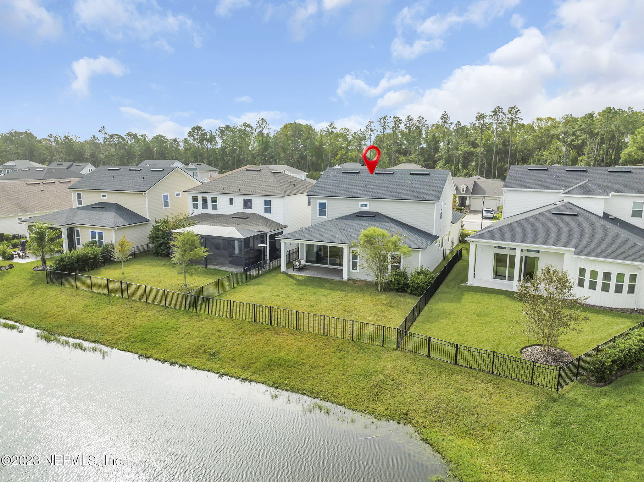 473 PARKBLUFF Circle