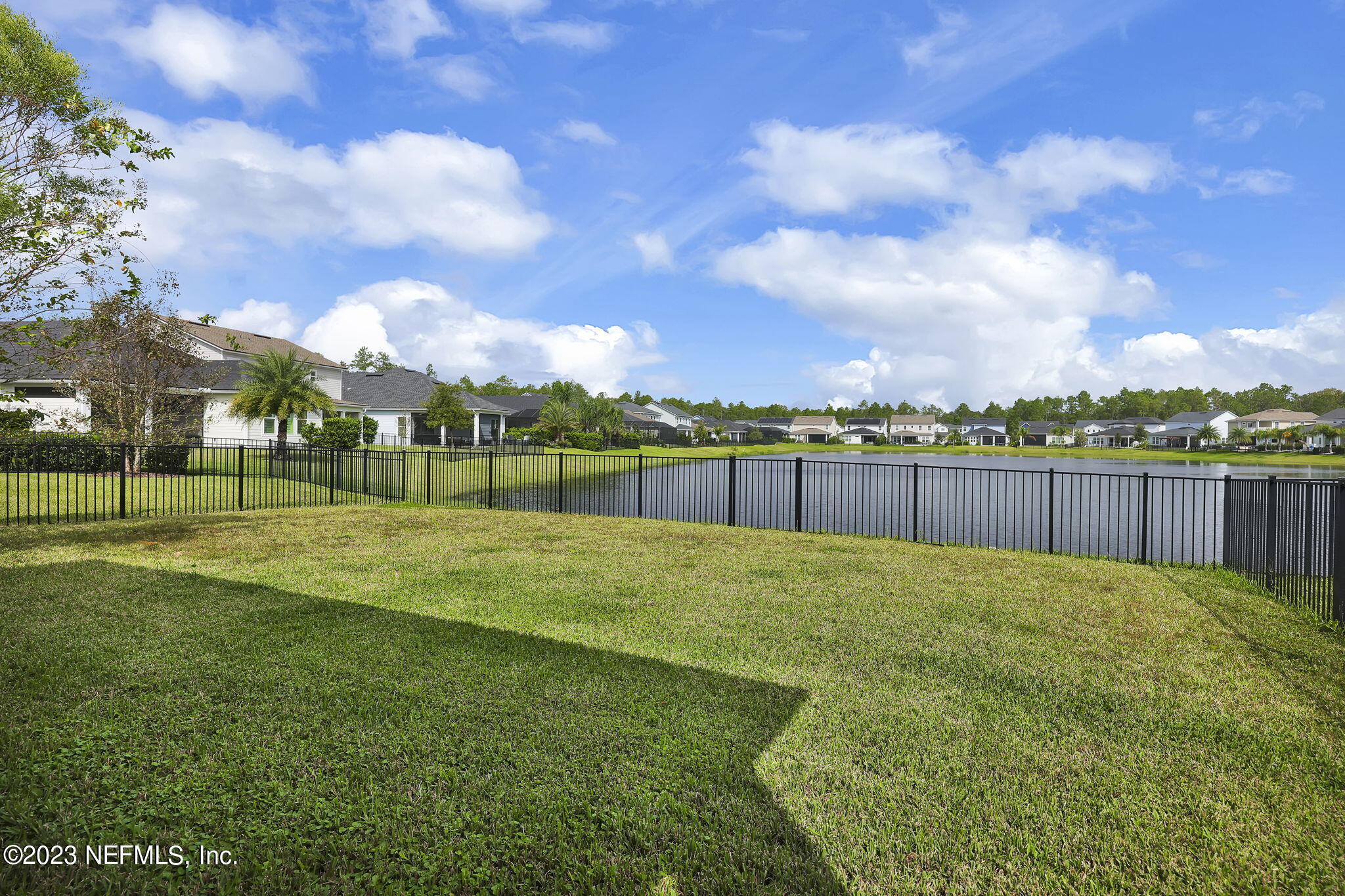 473 PARKBLUFF Circle