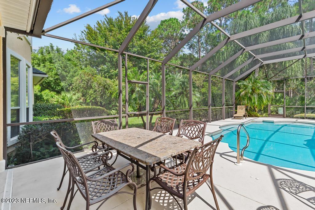 152 PARKSIDE Drive