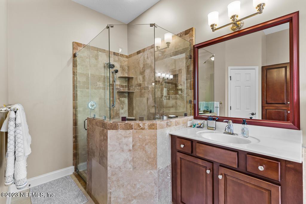 152 PARKSIDE Drive