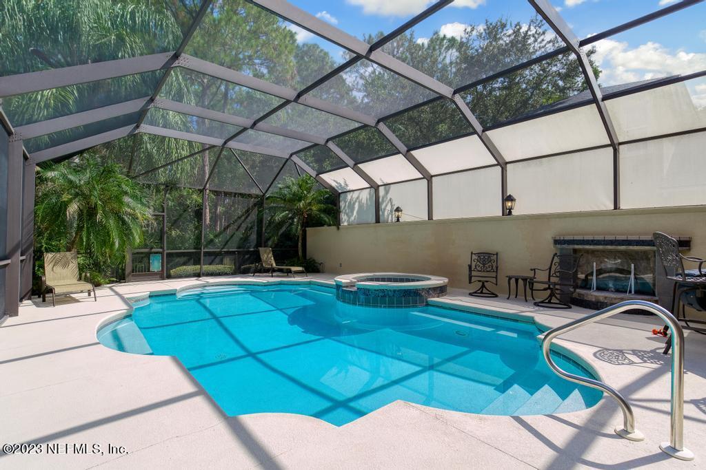 152 PARKSIDE Drive
