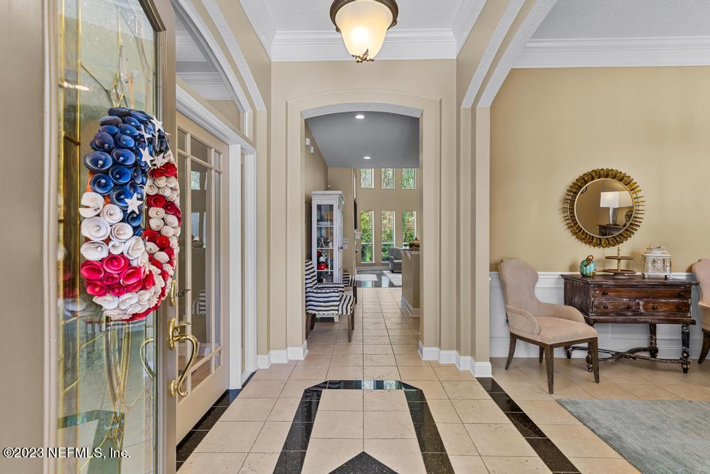 152 PARKSIDE Drive