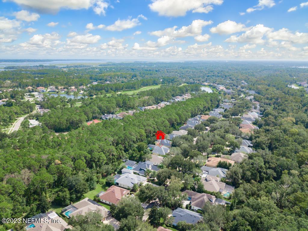 152 PARKSIDE Drive