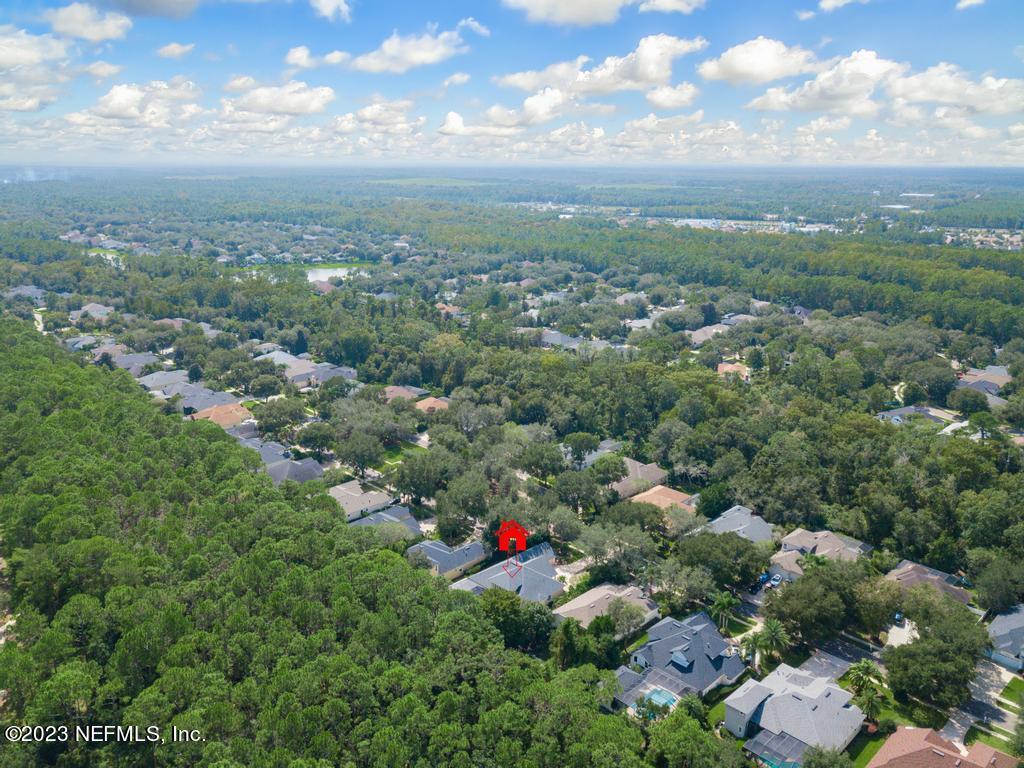 152 PARKSIDE Drive
