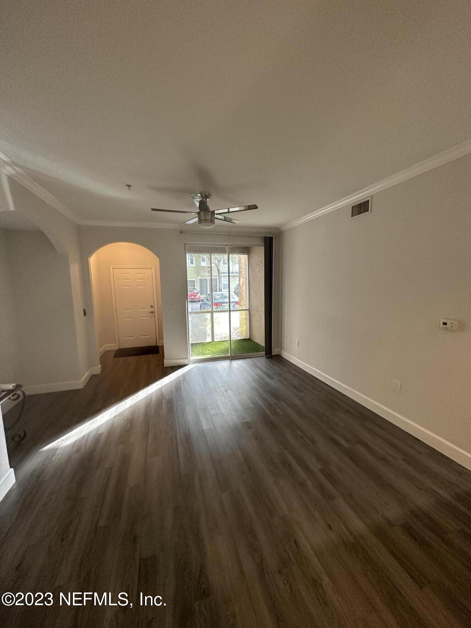 10075 GATE Parkway N, 103