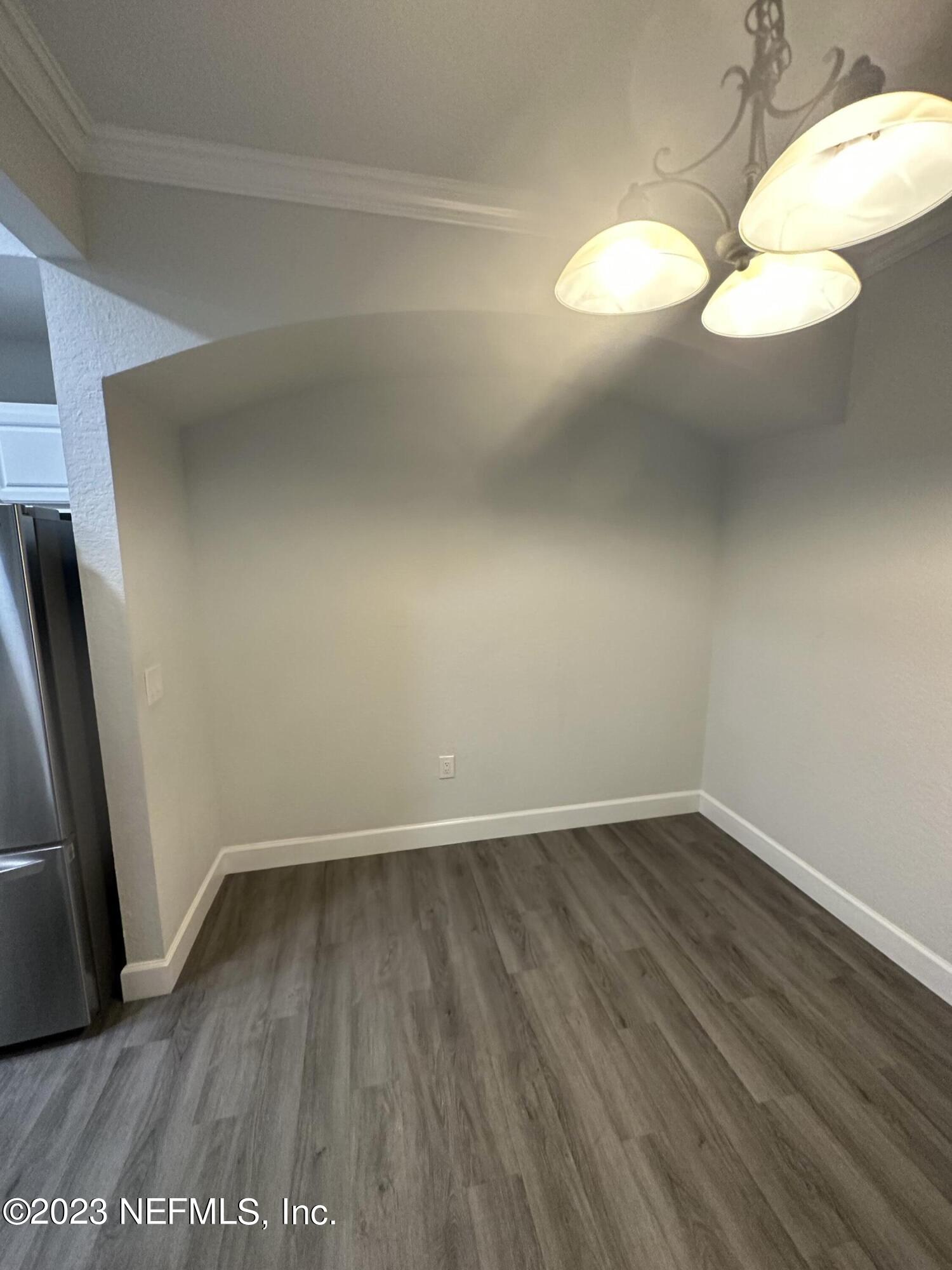 10075 GATE Parkway N, 103