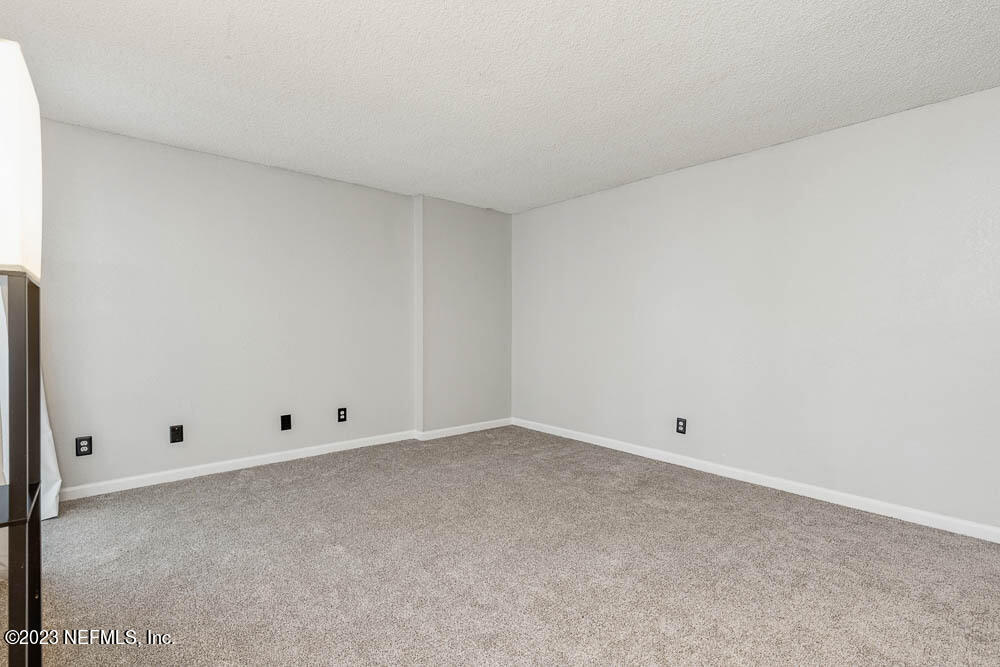 7740 SOUTHSIDE Boulevard, 1203