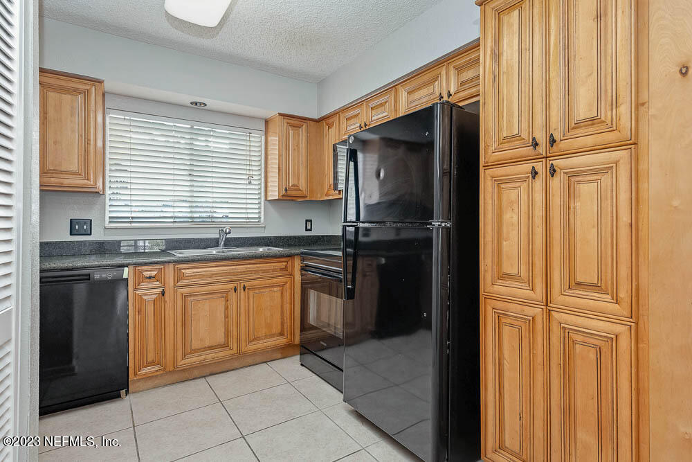 7740 SOUTHSIDE Boulevard, 1203