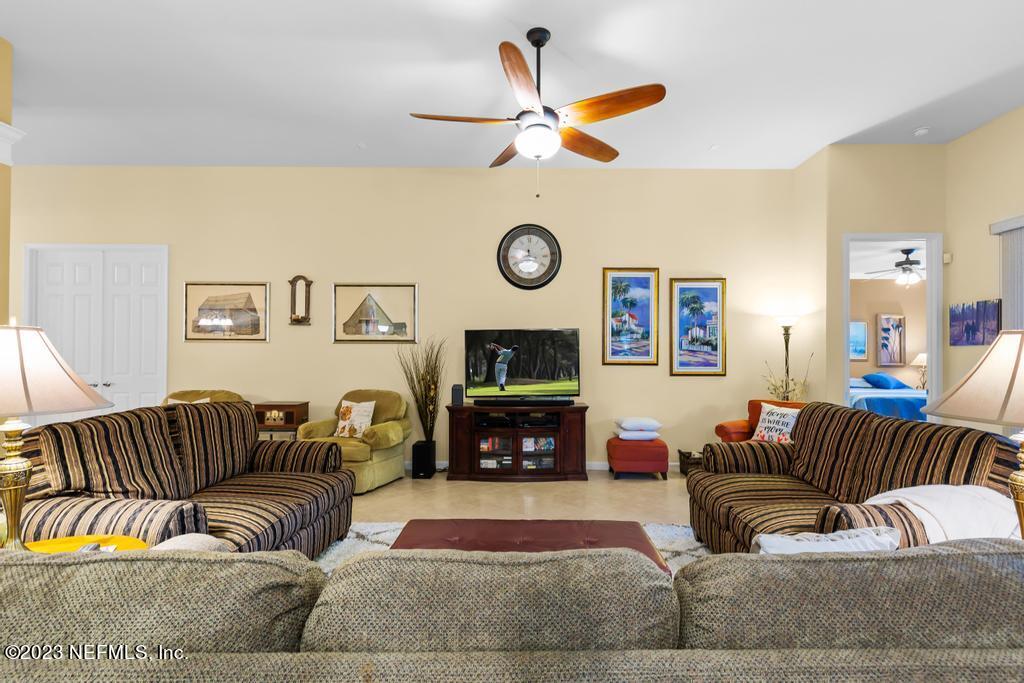 13 WINDING PATH Drive