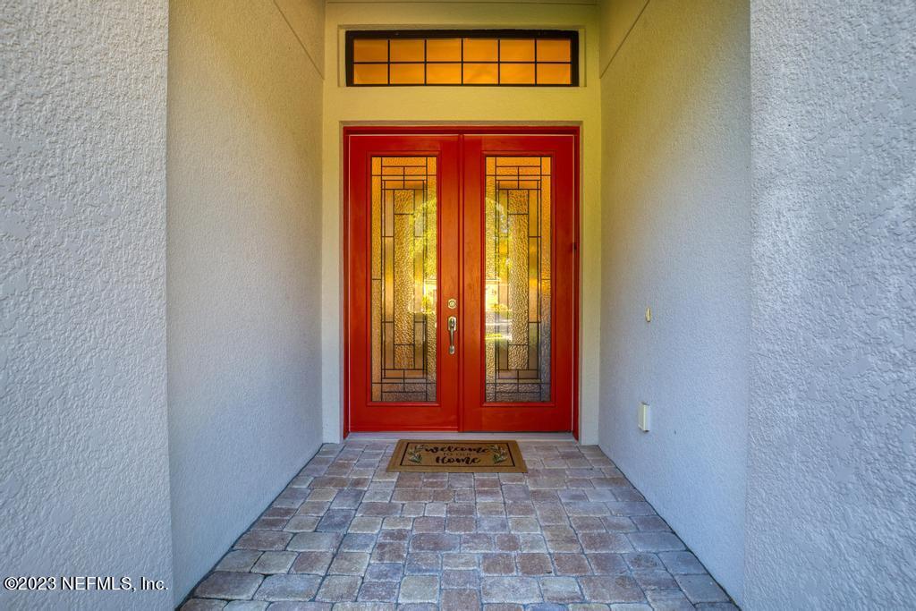 13 WINDING PATH Drive