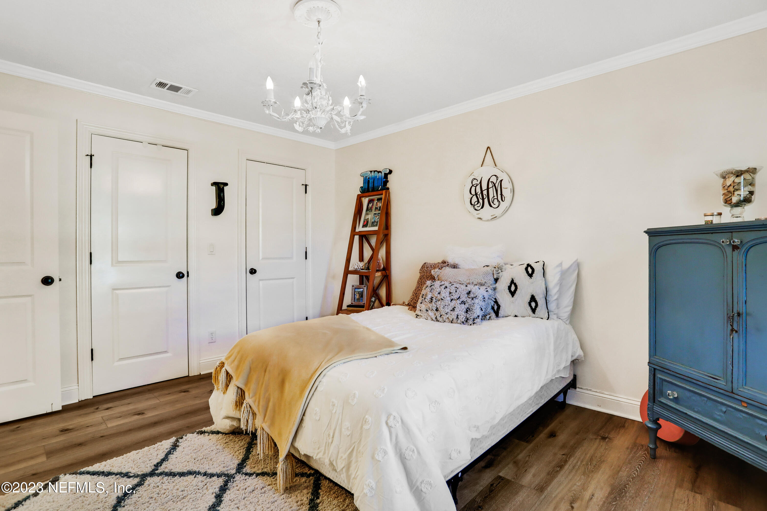 8653 VILLA SAN JOSE Drive E