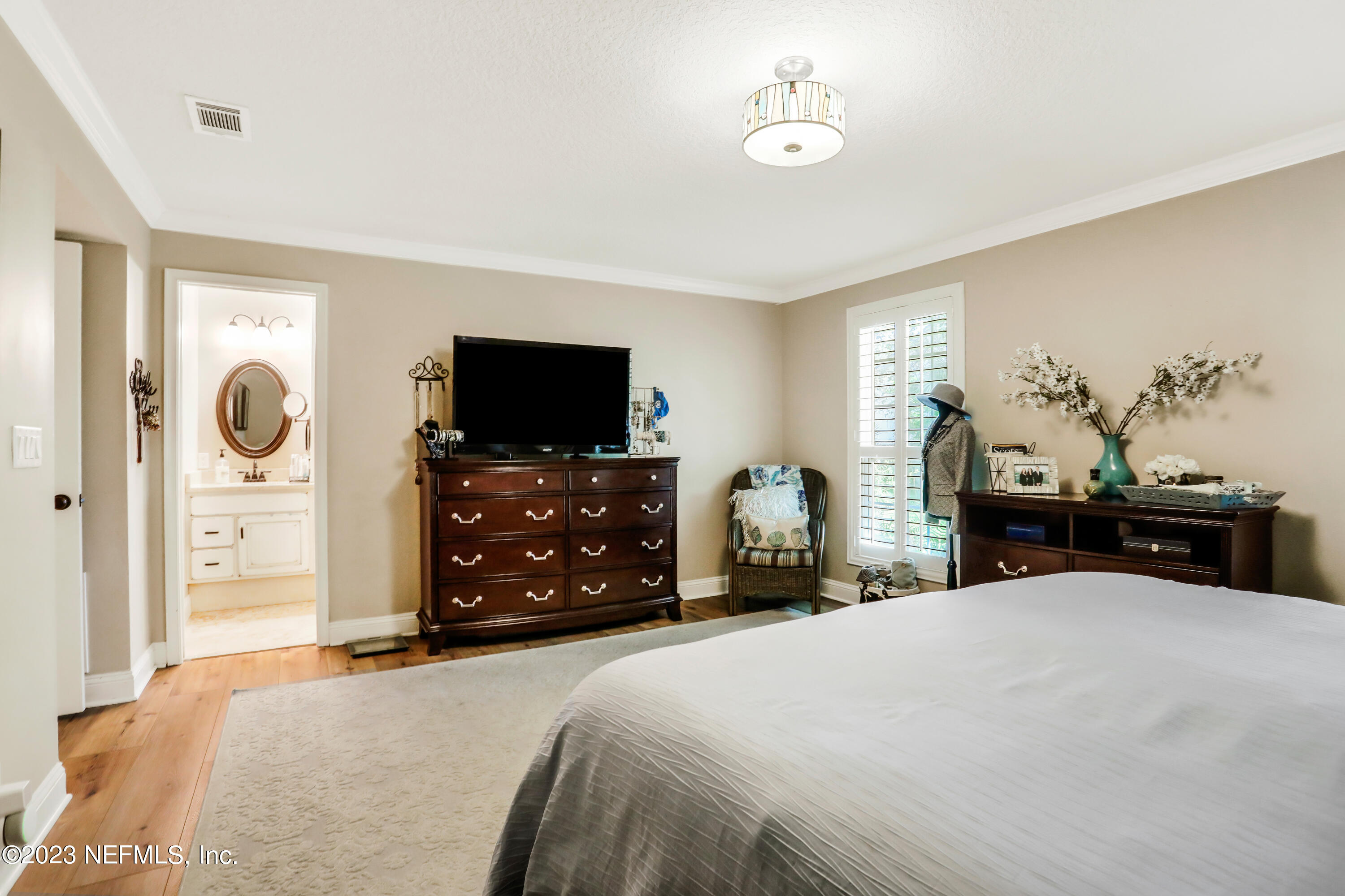 8653 VILLA SAN JOSE Drive E