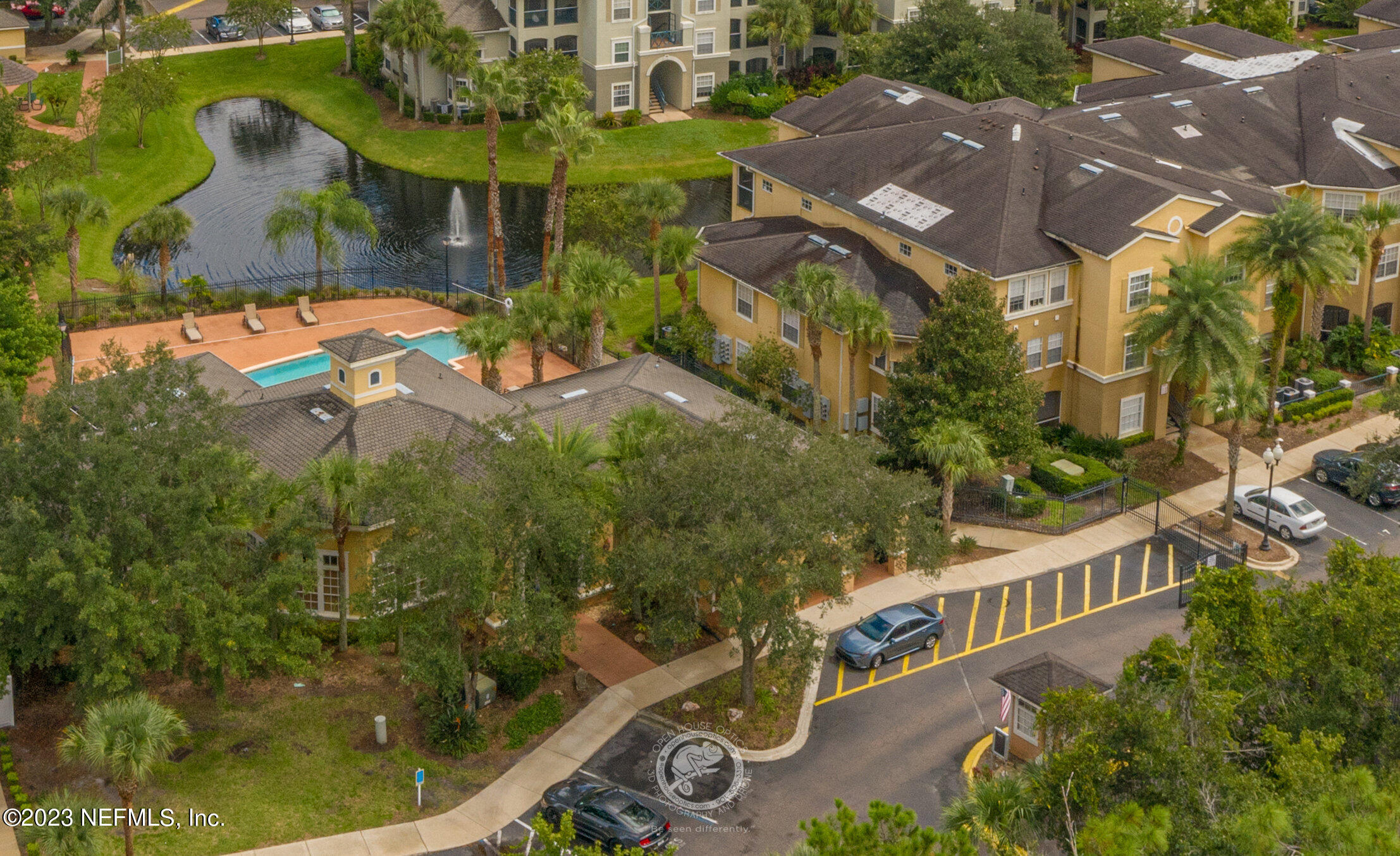 3591 KERNAN Boulevard S, 609