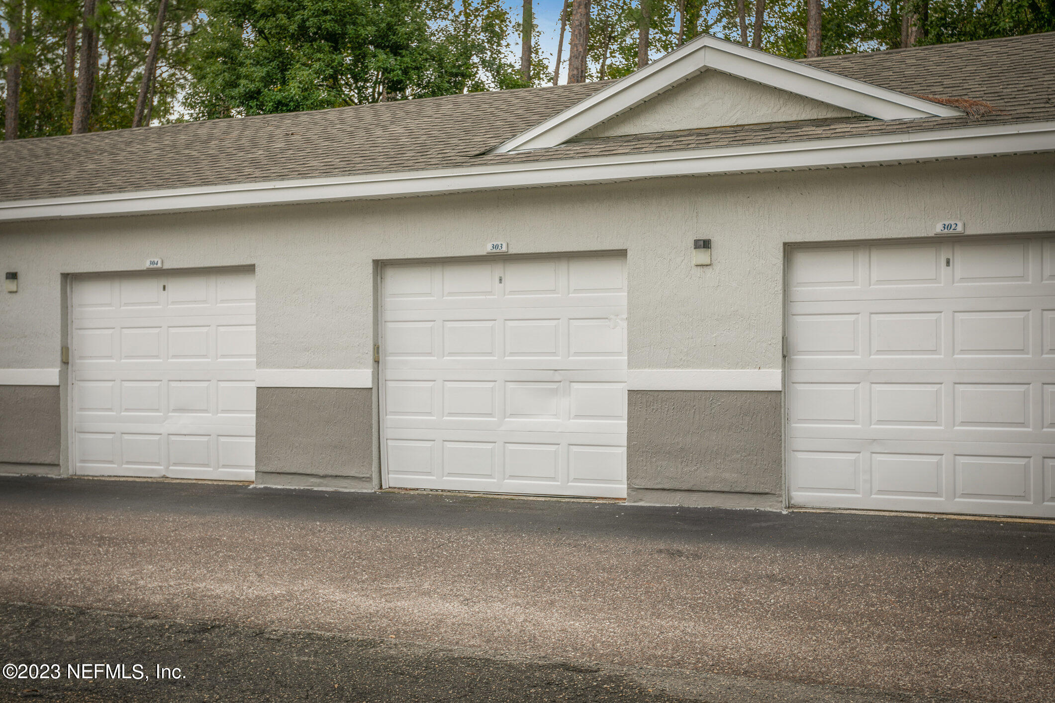 3591 KERNAN Boulevard S, 609