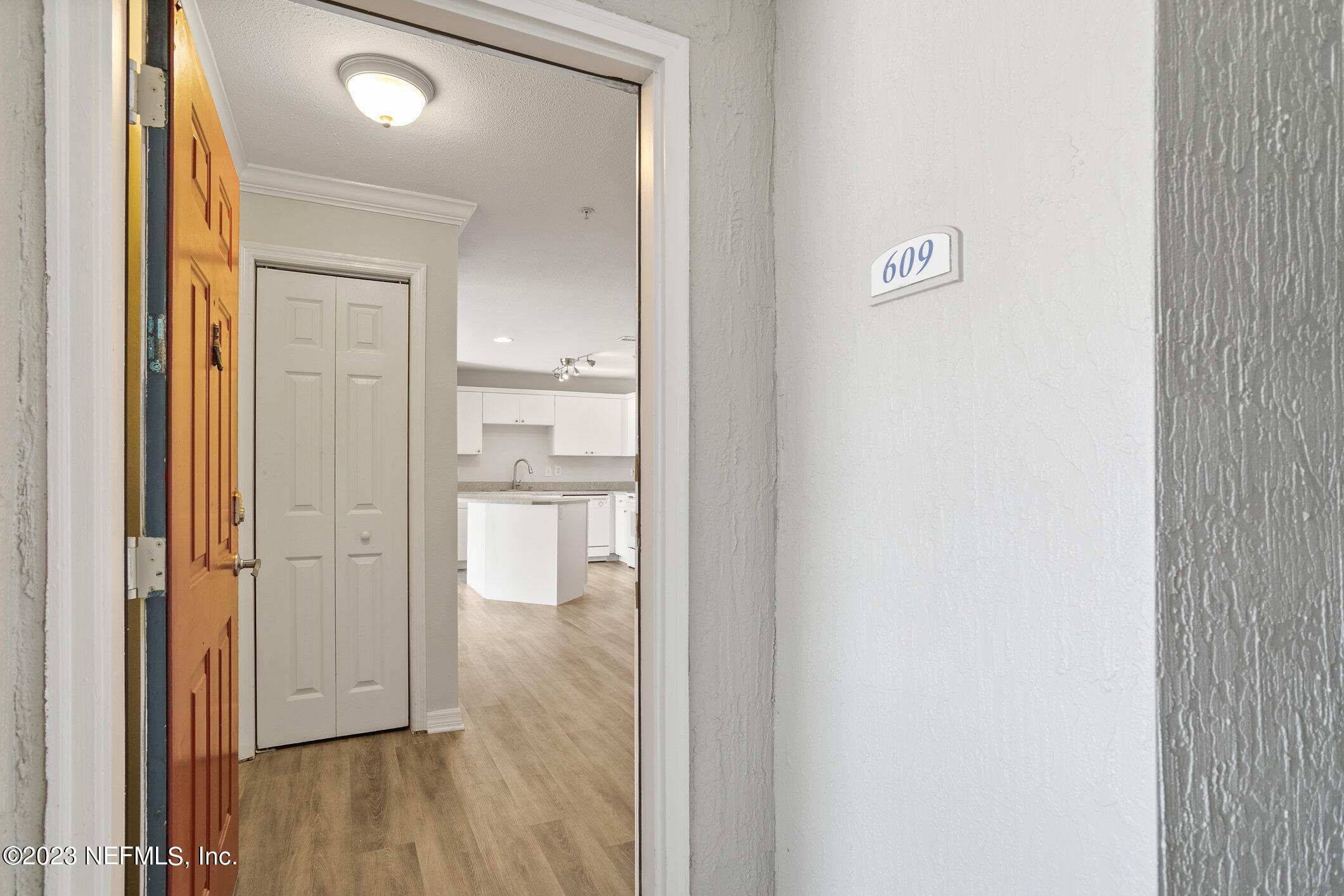 3591 KERNAN Boulevard S, 609