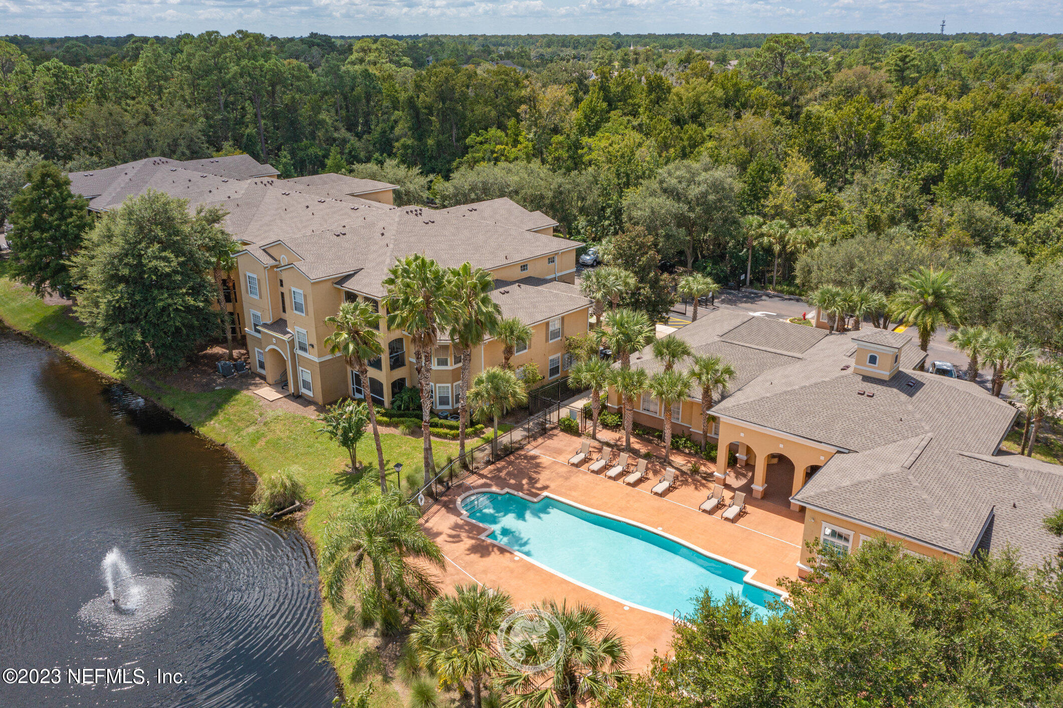 3591 KERNAN Boulevard S, 609