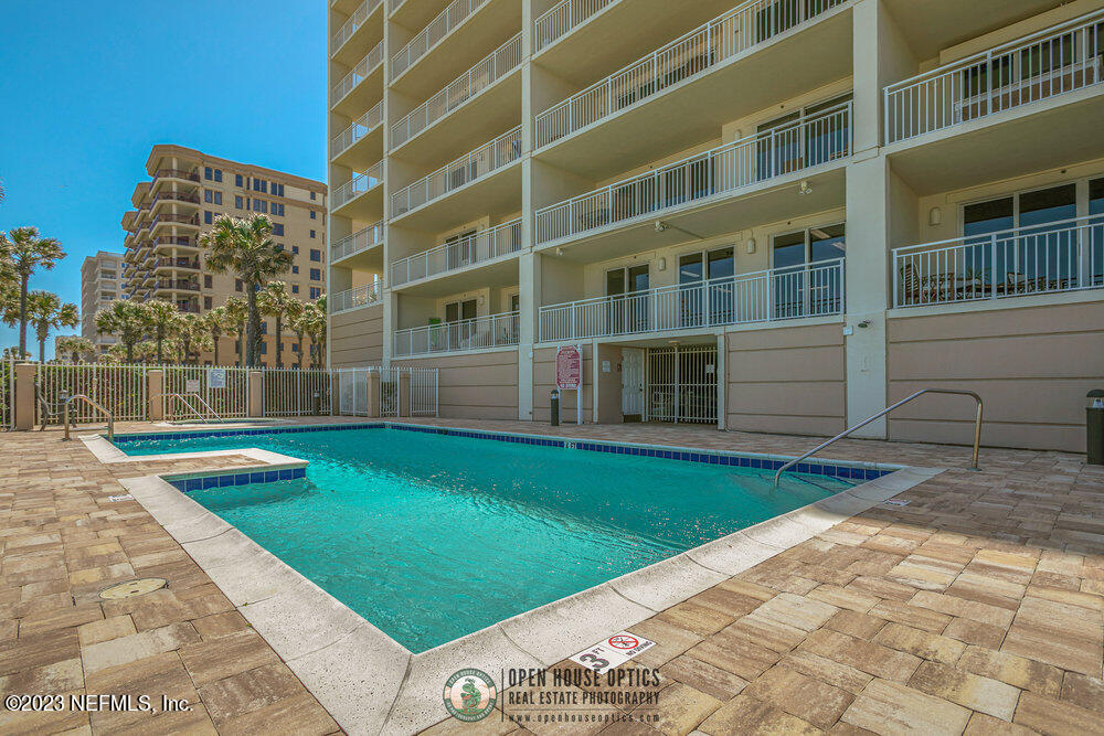 1415 1ST Street N, 502