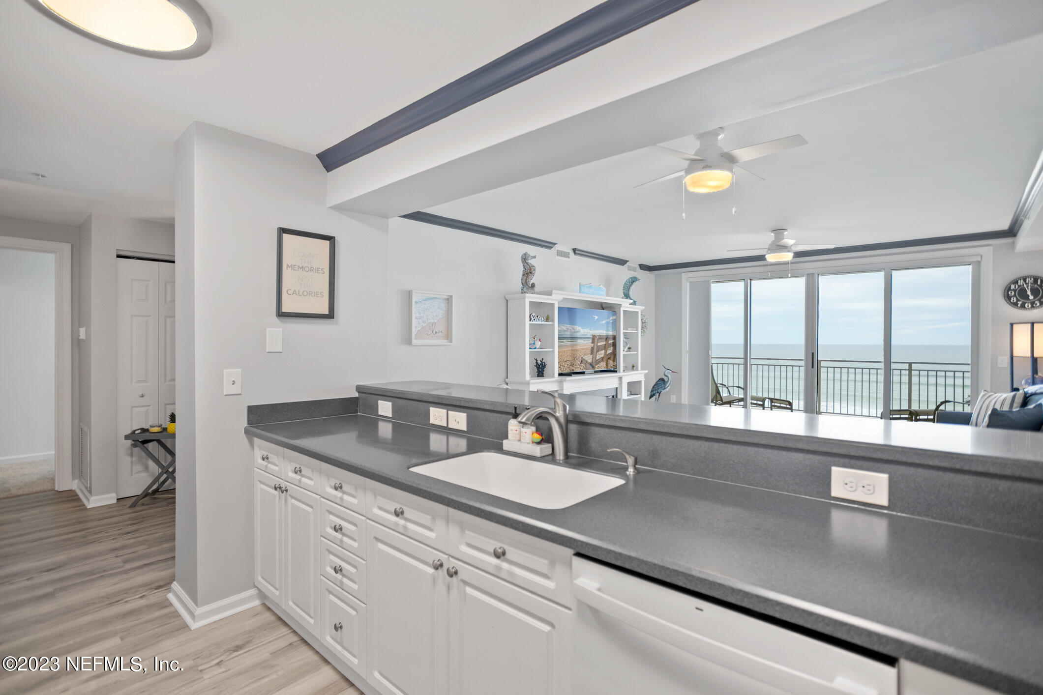 1415 1ST Street N, 502