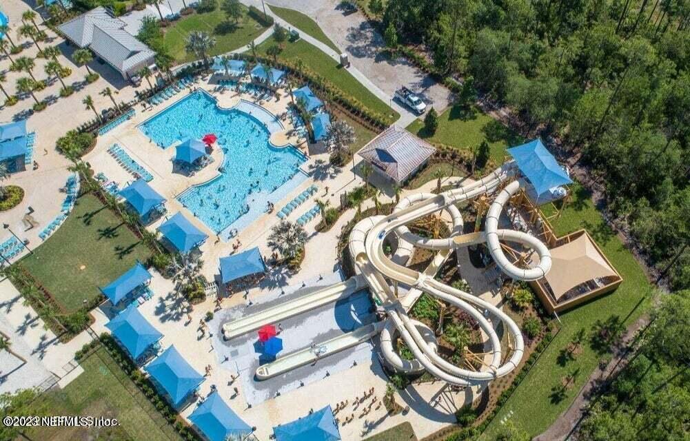 263 KIWI PALM Court