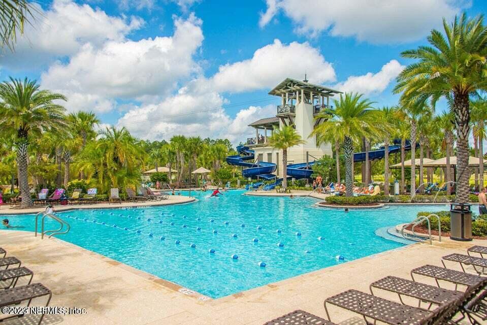 263 KIWI PALM Court