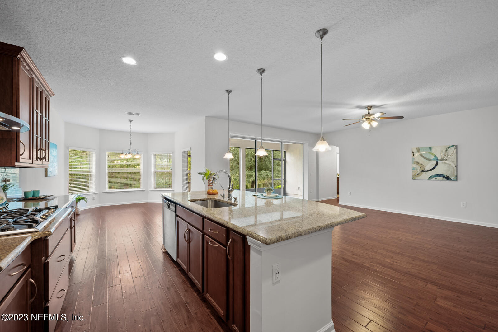 263 KIWI PALM Court