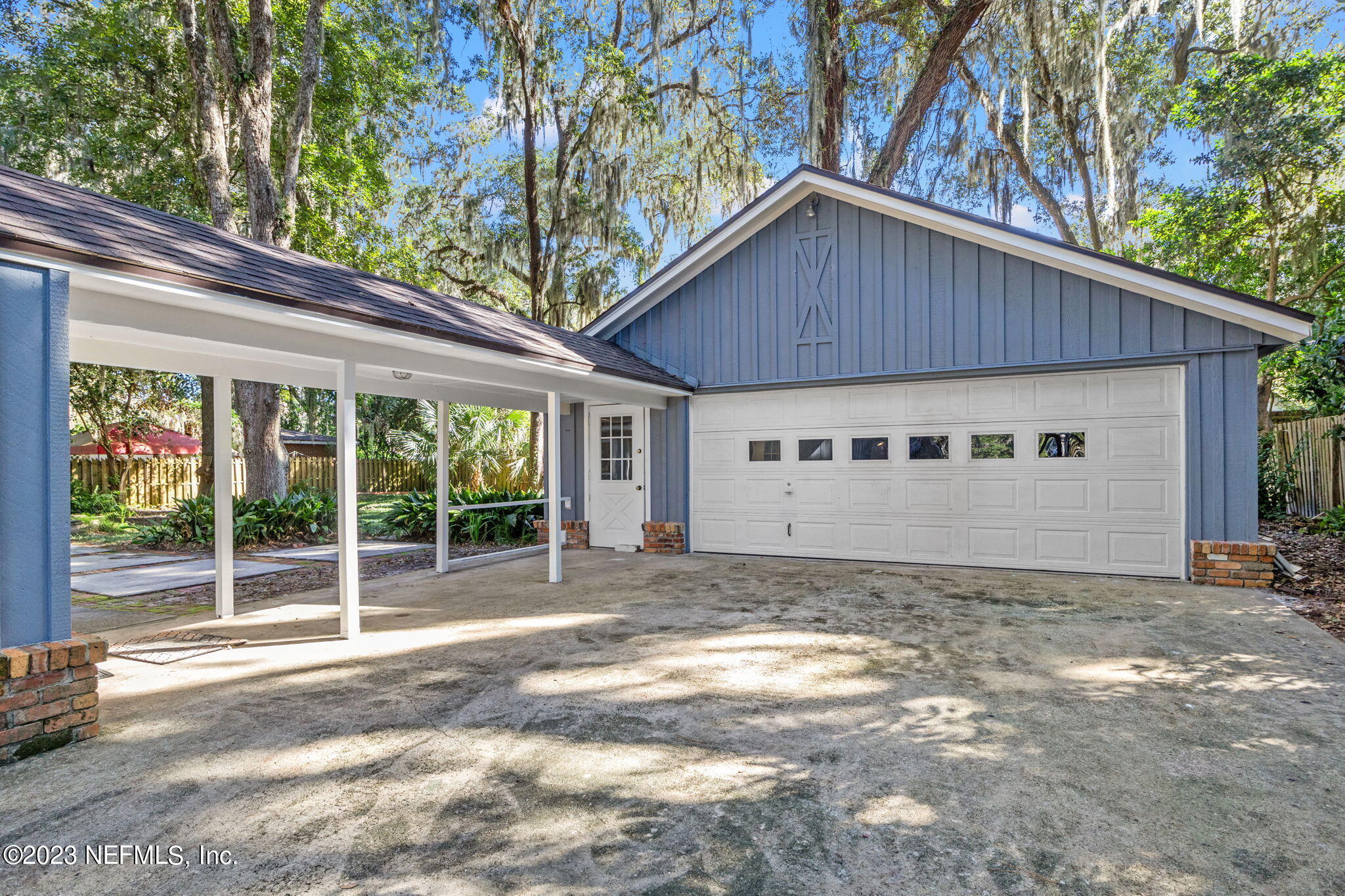 2607 RED FOX Road