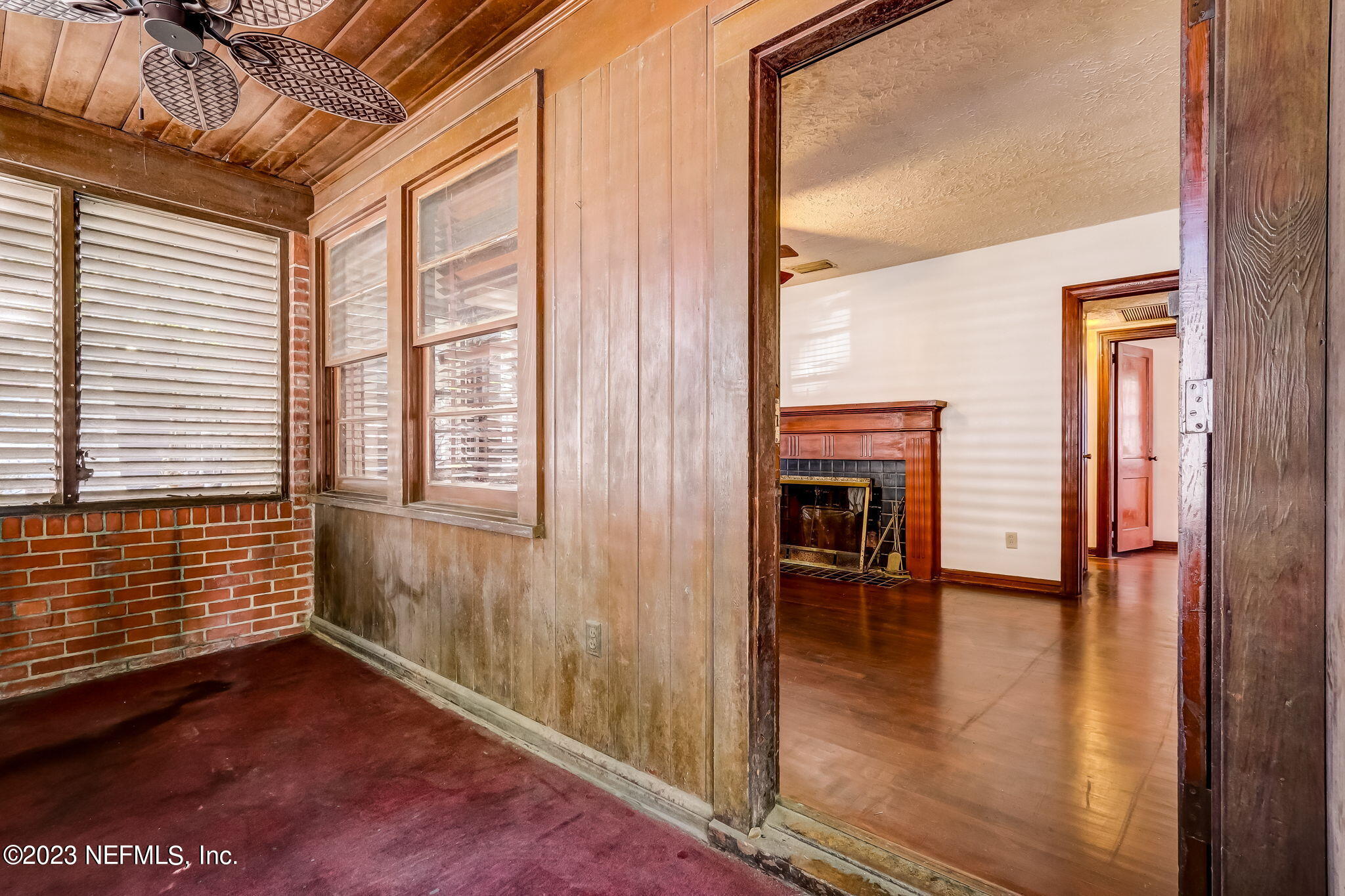 516 W 17TH Street
