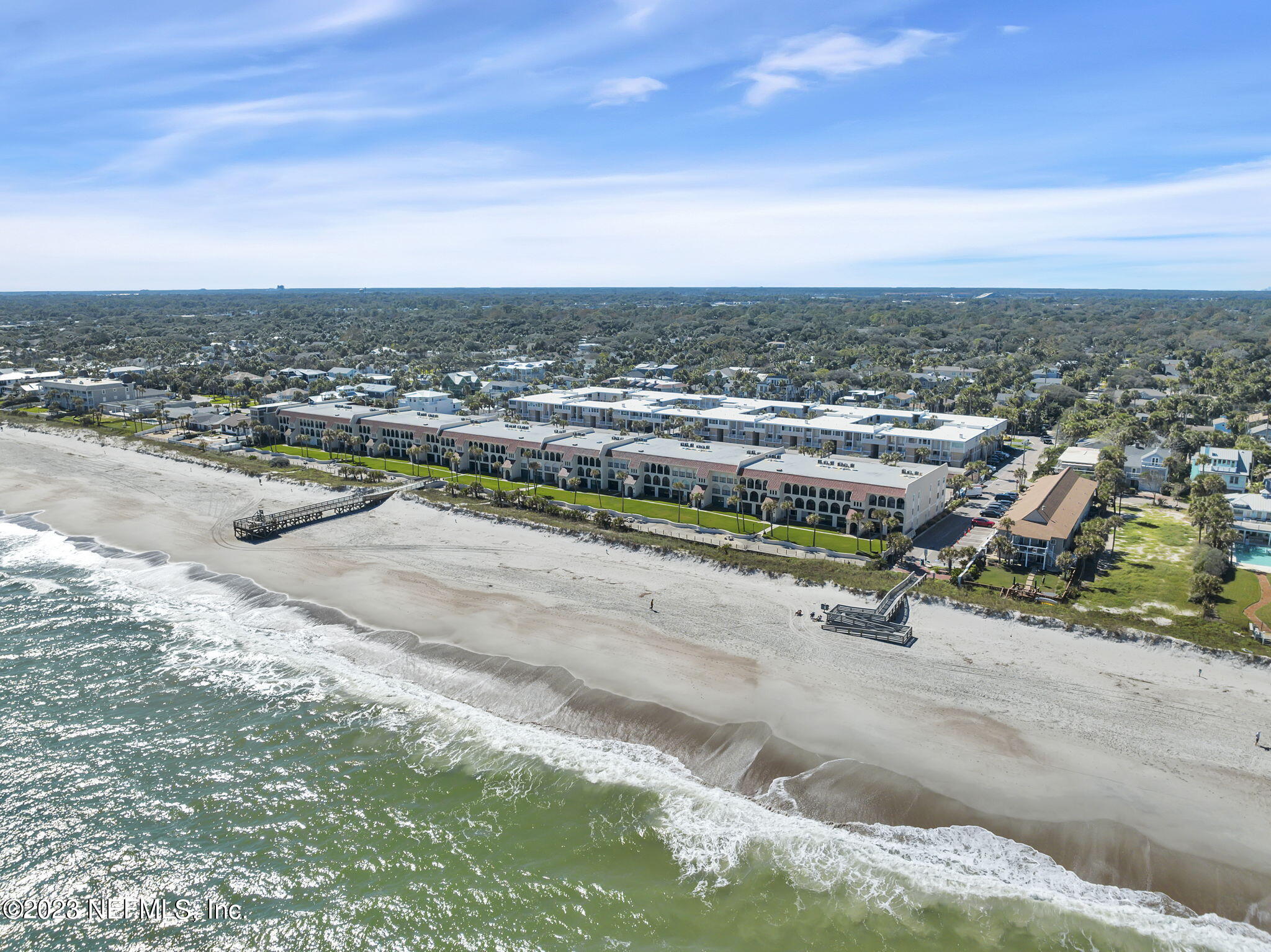 901 OCEAN Boulevard, 33