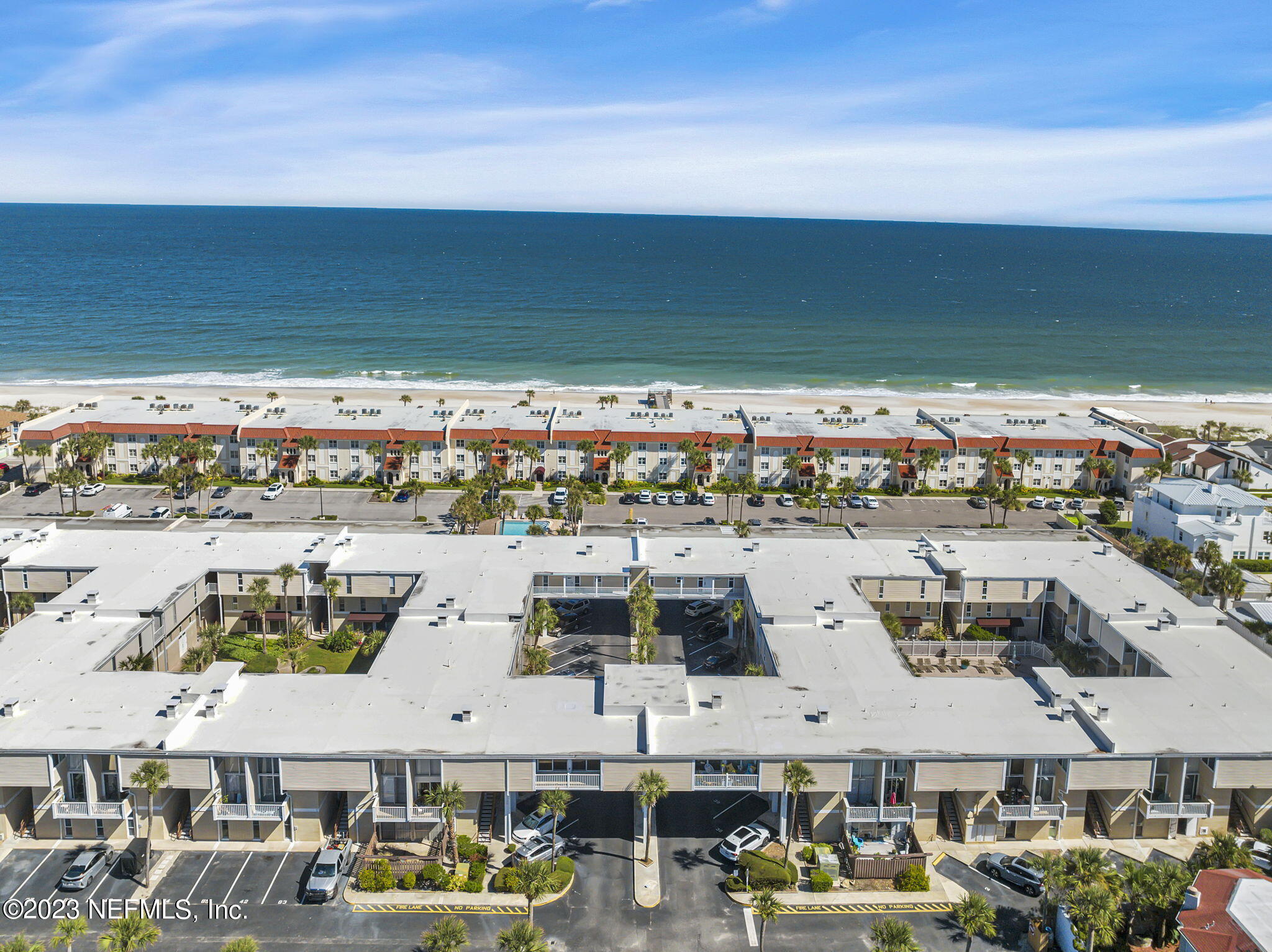 901 OCEAN Boulevard, 33