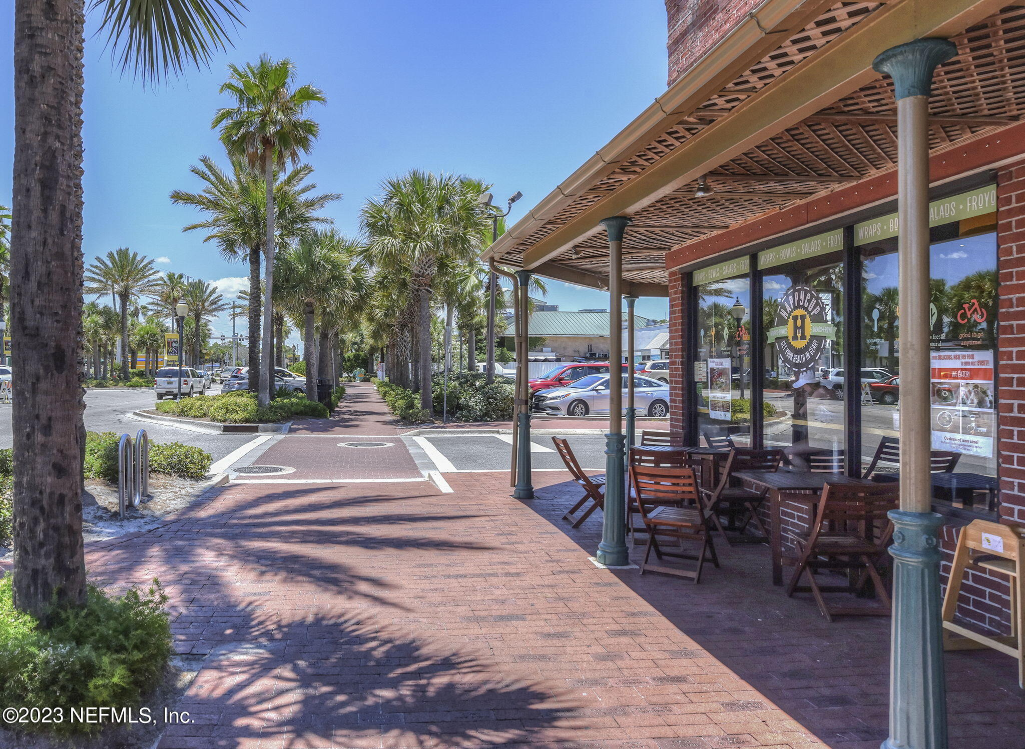 901 OCEAN Boulevard, 33