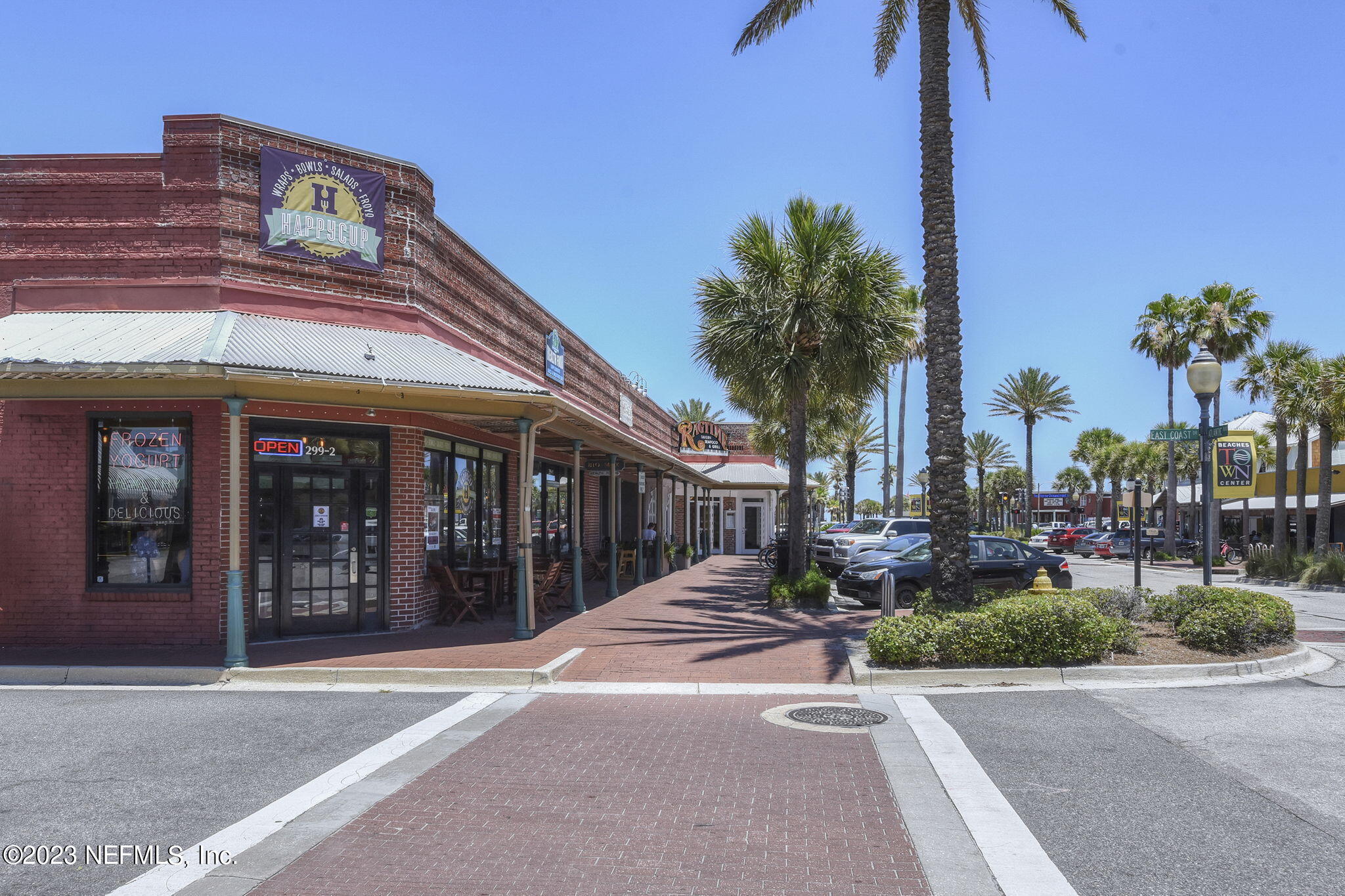 901 OCEAN Boulevard, 33