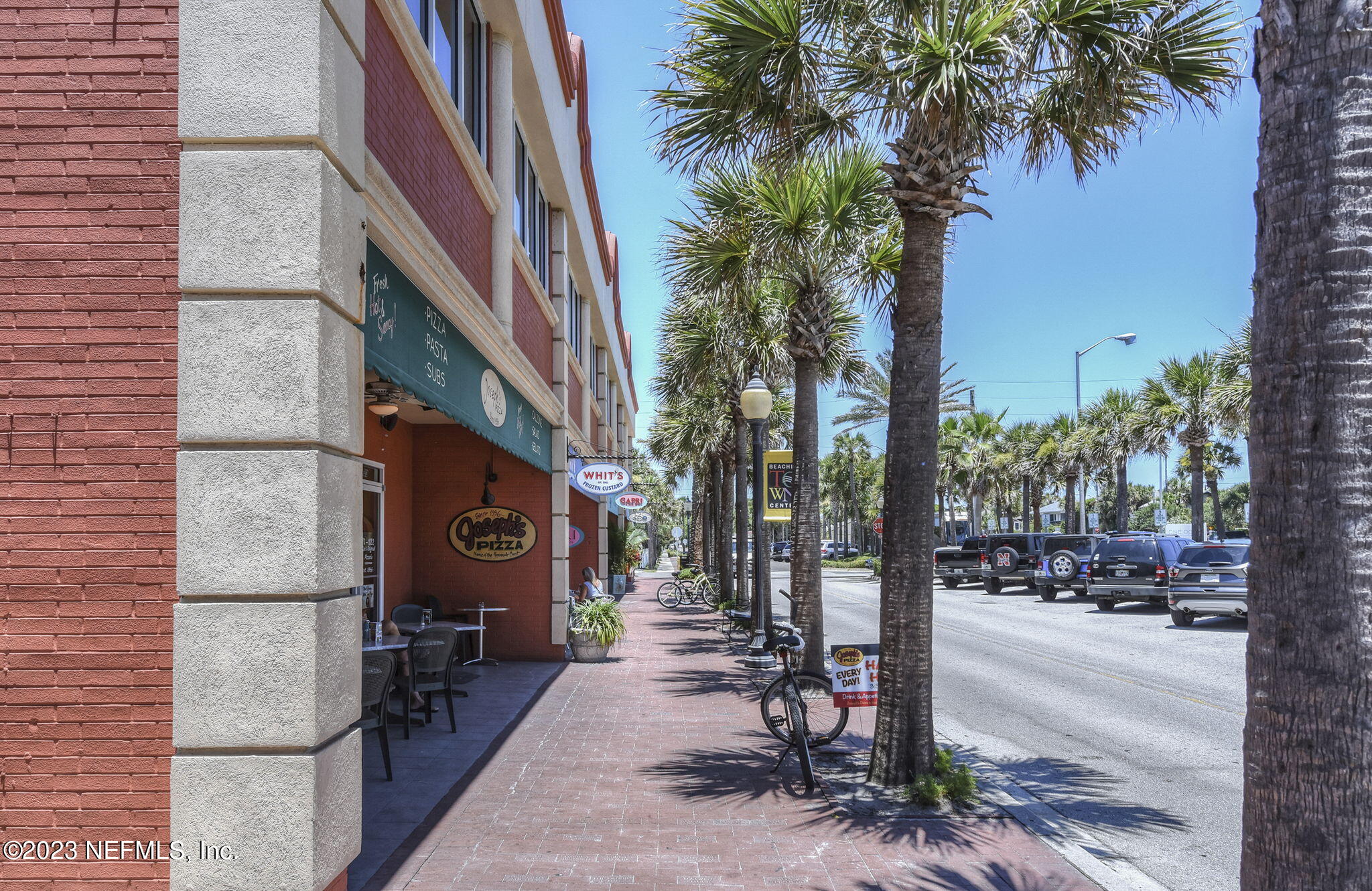901 OCEAN Boulevard, 33