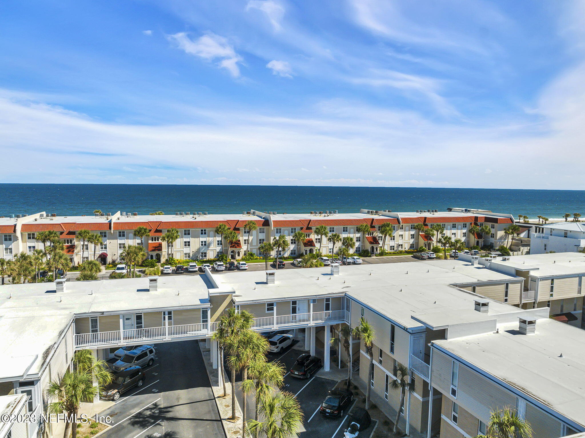 901 OCEAN Boulevard, 33