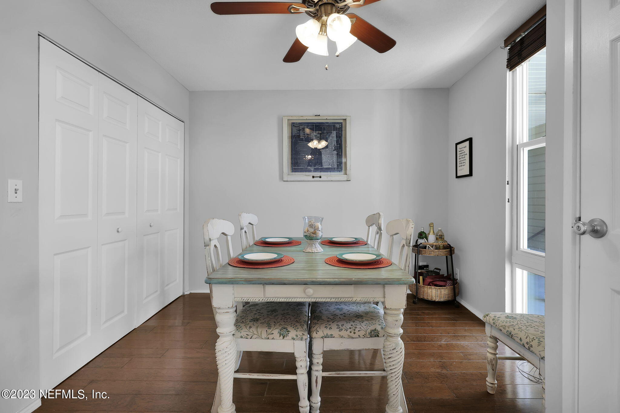 901 OCEAN Boulevard, 33